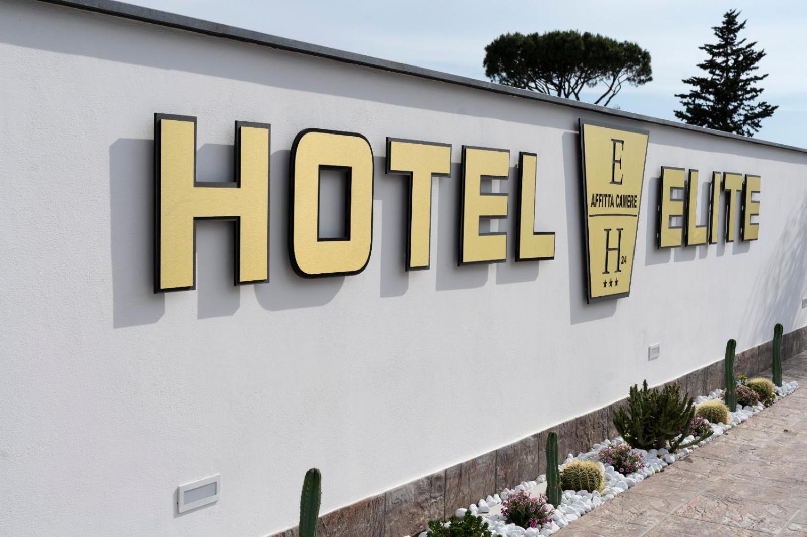 Hotel Elite Varcaturo Eksteriør billede
