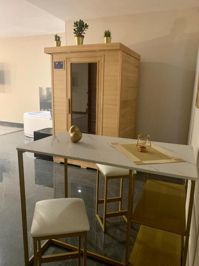 Hotel Elite Varcaturo Eksteriør billede